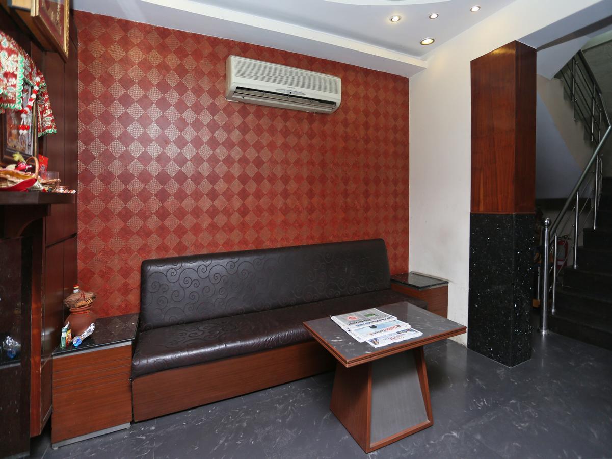 Oyo 13541 Otani Hotel Делхи Екстериор снимка